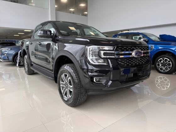 FORD RANGER 3.0 V6 TURBO DIESEL CD XLT 4X4 AUTOMÁTICO FORD RANGER 3.0 V6 TURBO DIESEL CD XLT 4X4 AUTOMÁTICO